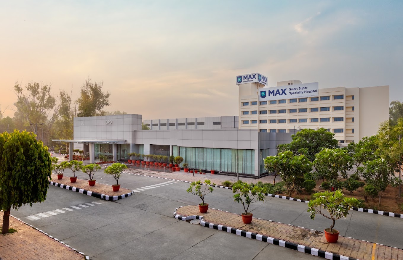 Max Smart Super Speciality Hospital, Saket